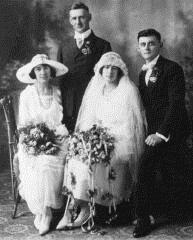 Wedding Picture Josephine Gilson and Peter Steffen on left Alice Gilson and Lawrence Steffen on right